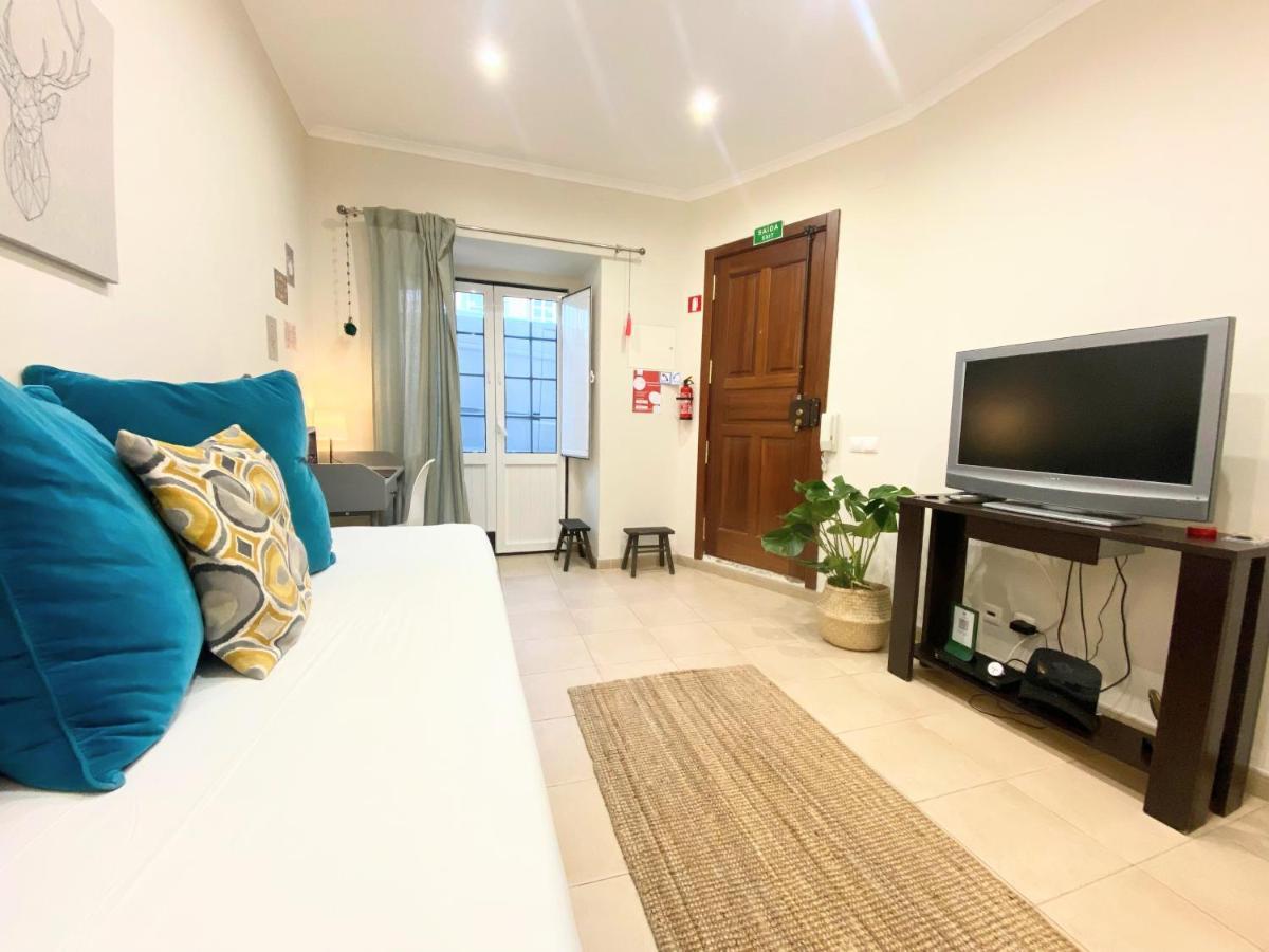 Apartment In The Center Next To The Parliament Lisboa Dış mekan fotoğraf